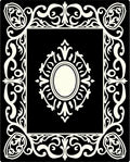 Vibrant Ivory Filigree Oval Frame Rug