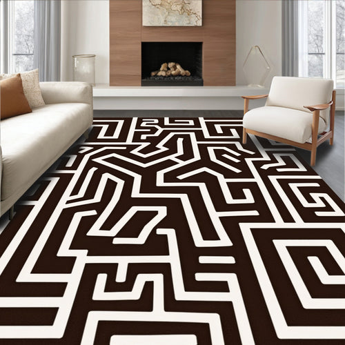 Abstract Black White Geometric Labyrinth Rug